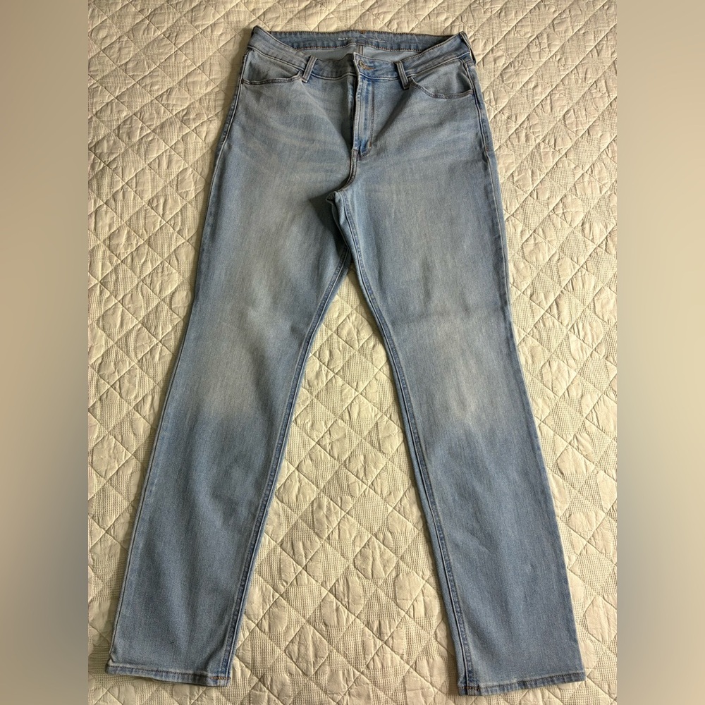 Old Navy Women's Light Blue Skinny Jeans